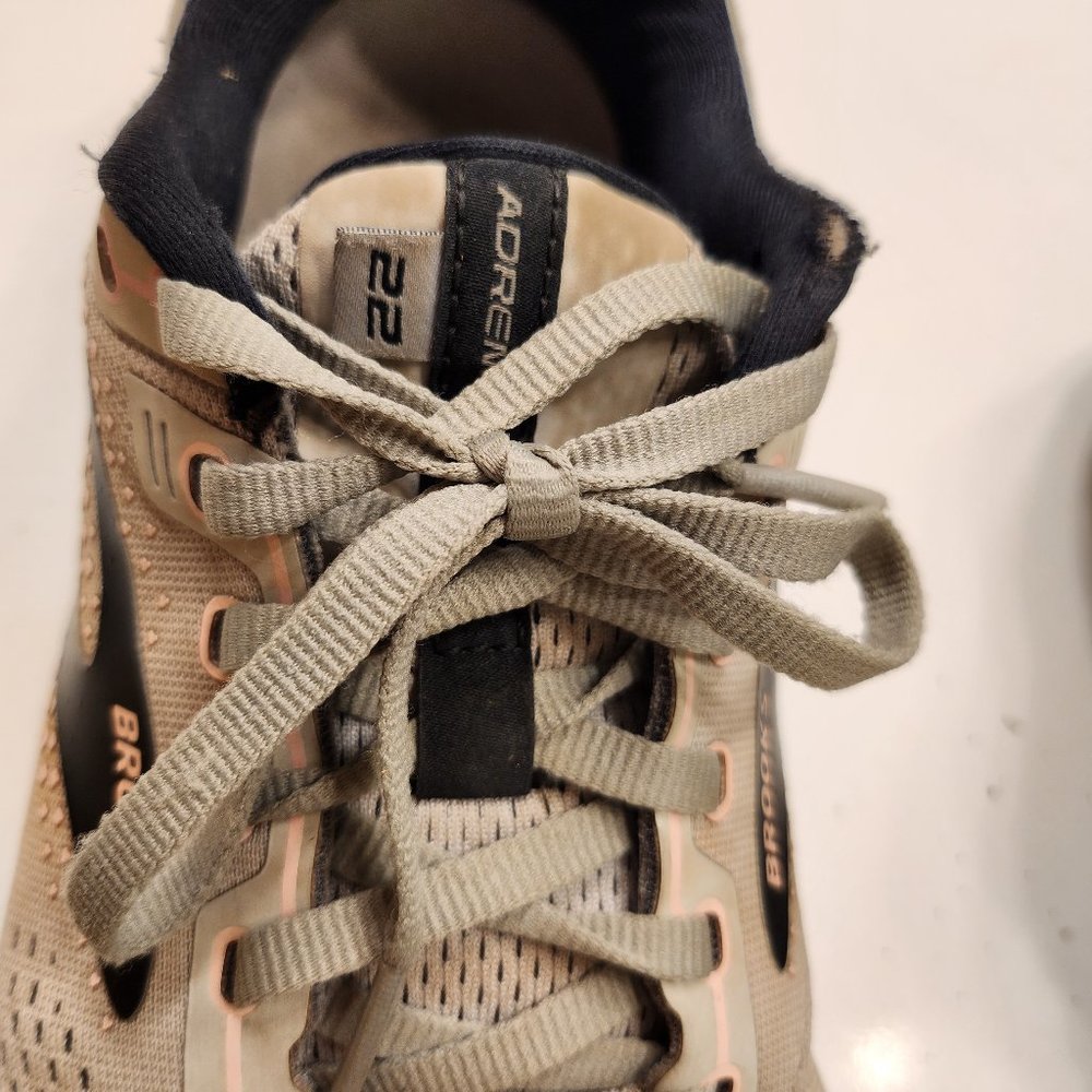 Brooks running adrenaline 22